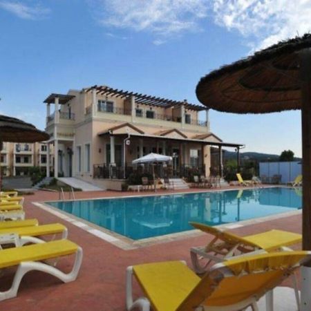 Thinalos Aparthotel Acharavi  Exterior photo