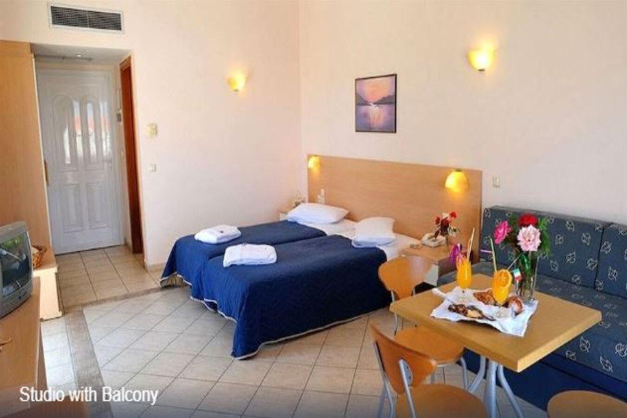 Thinalos Aparthotel Acharavi  Exterior photo
